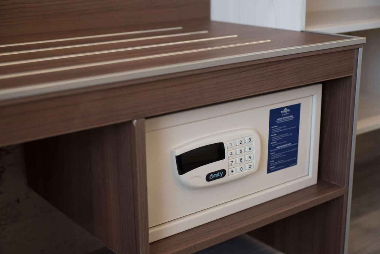 Microtel Inn & Suites By Wyndham Guadalajara Sur Palomar Eksteriør billede